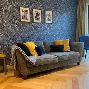 Centre Garden View Getaway For 2 Free Onsite Parking York