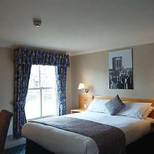 3* Hotell The Queens