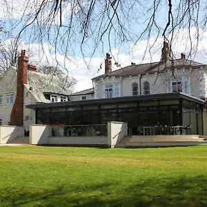  Hostel Yha