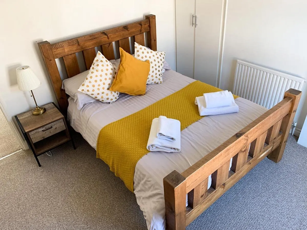 Park Crescent Lodge - Quaint Victorian Home With Free Parking York