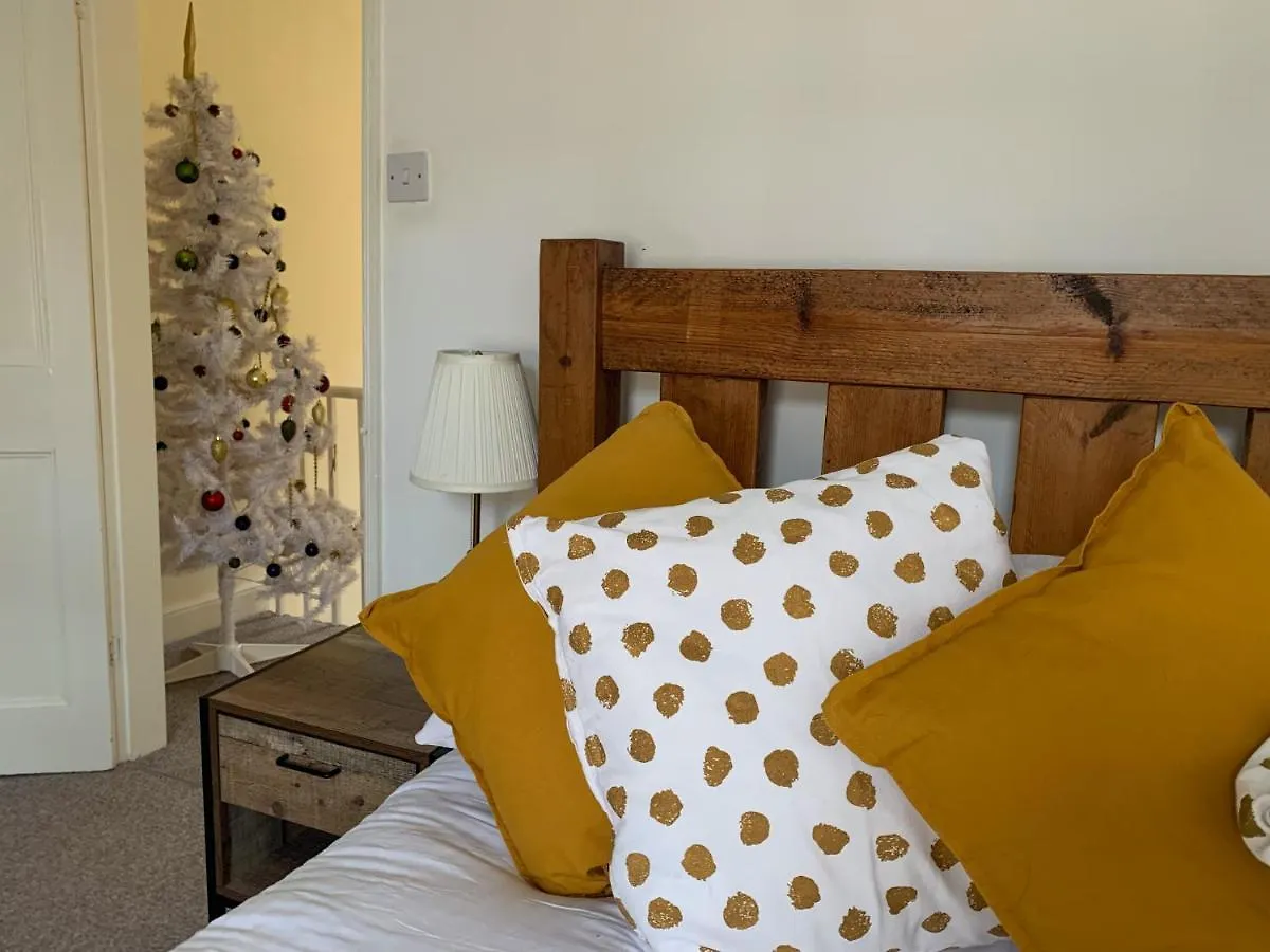 Holiday home Park Crescent Lodge - Quaint Victorian Home With Free Parking York