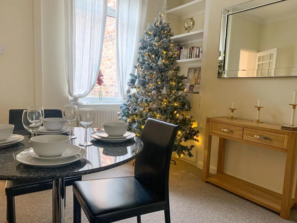 Park Crescent Lodge - Quaint Victorian Home With Free Parking York United Kingdom