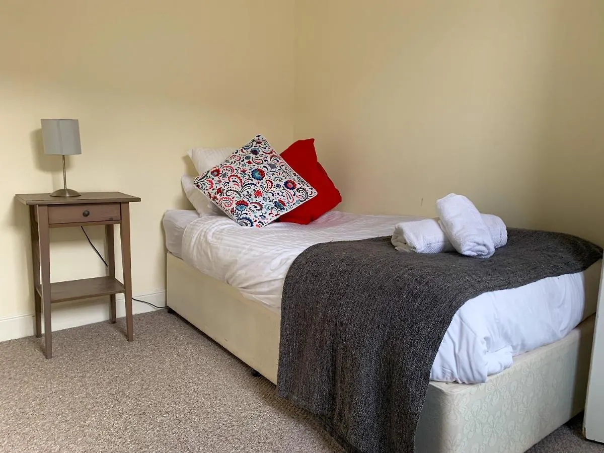 Park Crescent Lodge - Quaint Victorian Home With Free Parking York 0*,  United Kingdom